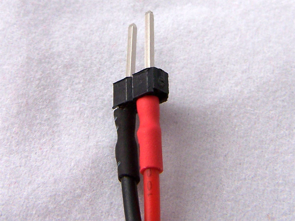 2 pin header with heatshrink tubing